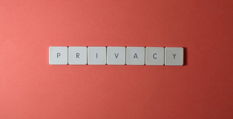 Raccolta e conservazione delle e-mail degli ex dipendenti: ultime dal Garante Privacy