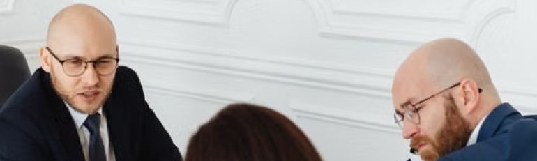 Consulenza o lavoro dirigenziale: conta anche come si svolge il rapporto