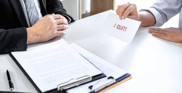 Licenziamento in prova: nullo se per malattia o prova Insufficiente