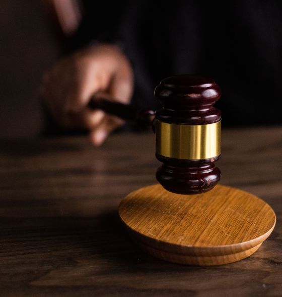 Inesistente il licenziamento per giusta causa se manca la contestazione disciplinare scritta