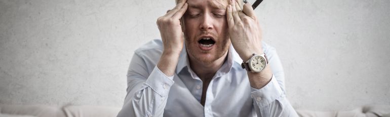 Ambiente lavorativo stressogeno: responsabilità datoriale e risarcimento del danno alla salute