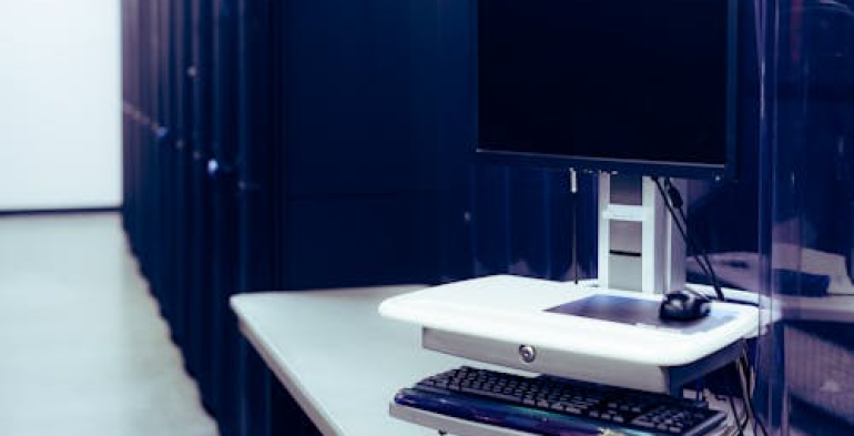Condannato il collaboratore che accede abusivamente al sistema informatico della società pur senza scaricare i dati