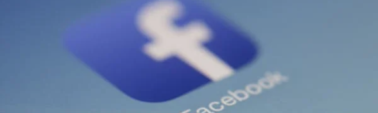 Licenziata lavoratrice che su Facebook mette frasi offensive