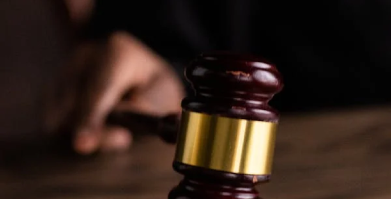 Troppi quattro mesi per una contestazione disciplinare