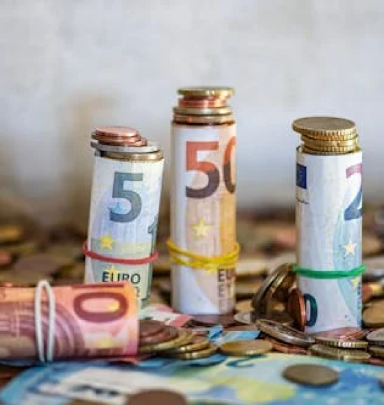 Pagamento della retribuzione in contanti? Nessun cumulo delle sanzioni giuridiche