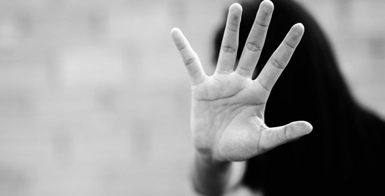 Reddito di libertà per le donne vittime di violenza: pubblicato in Gazzetta Ufficiale il decreto attuativo