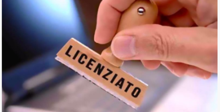Pedinato e licenziato per scarso rendimento