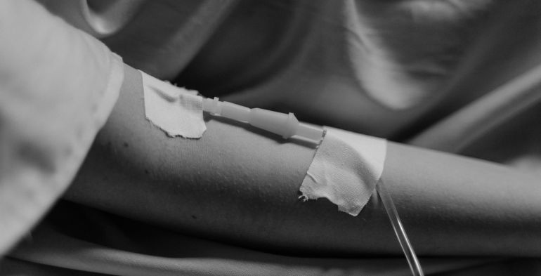 Malattia simulata, solo il medico legale può disconoscere il certificato