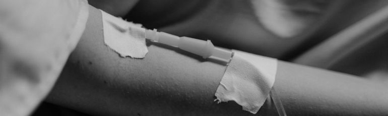 Malattia simulata, solo il medico legale può disconoscere il certificato