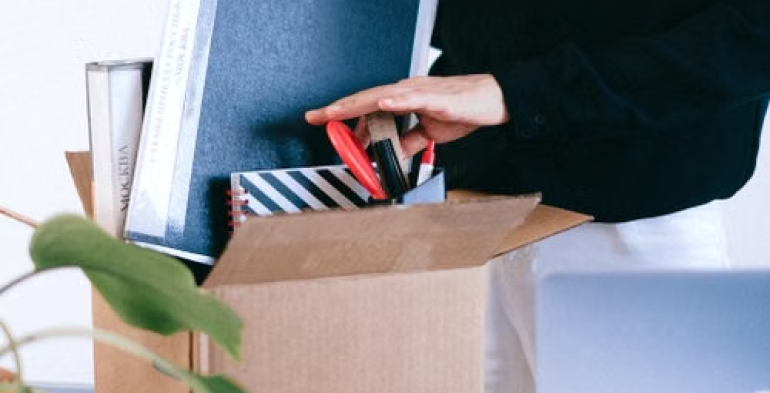 Legittimità del trasferimento della lavoratrice vittima di molestie sessuali sul lavoro