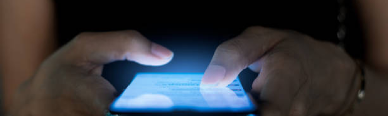 Anche le chat private possono assumere rilievo disciplinare e giustificare il licenziamento