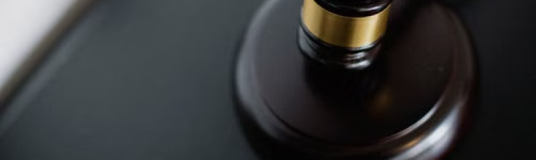 Arretrati dopo la sentenza: attenzione alle trattenute