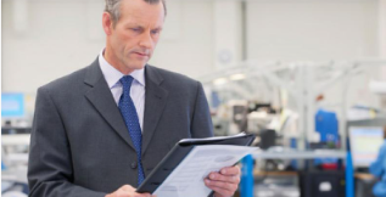 Giustificatezza del licenziamento del dirigente: sufficiente una valutazione globale che escluda l’arbitrarietà del recesso