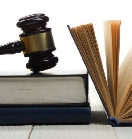 La convivenza tra professionista e segretaria non esclude la natura subordinata del rapporto di lavoro