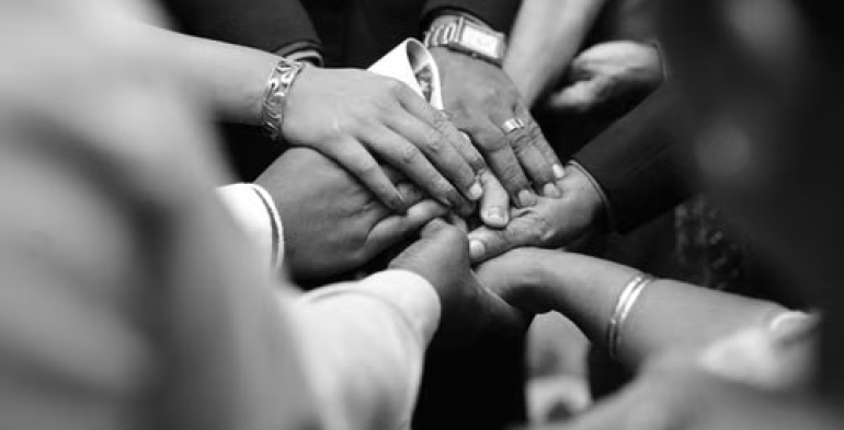 Offese razziste sul lavoro: anche un solo episodio può dare diritto al risarcimento