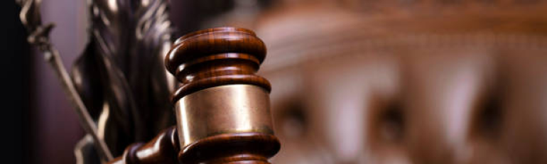 Conflitto tra sindacati e datore di lavoro