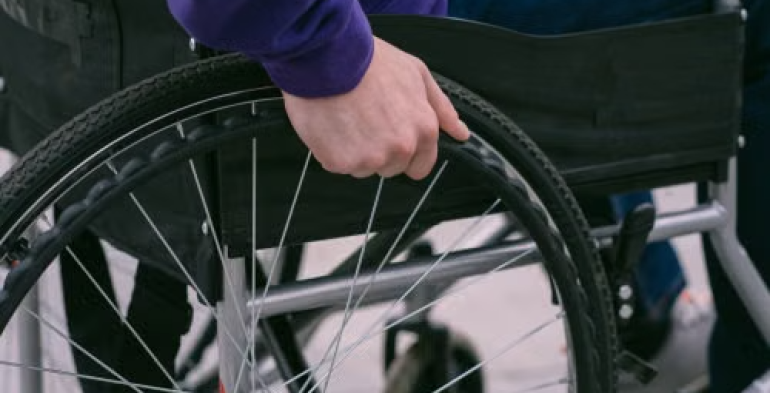 Disabilità e superamento del comporto: nullo il licenziamento senza accomodamenti