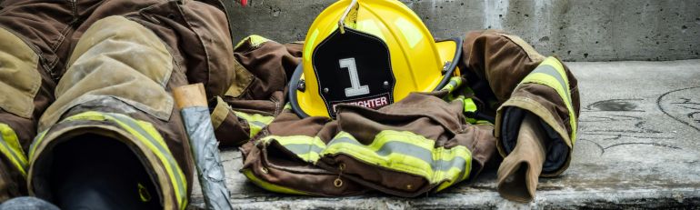 Solleva la persona disabile e si infortuna