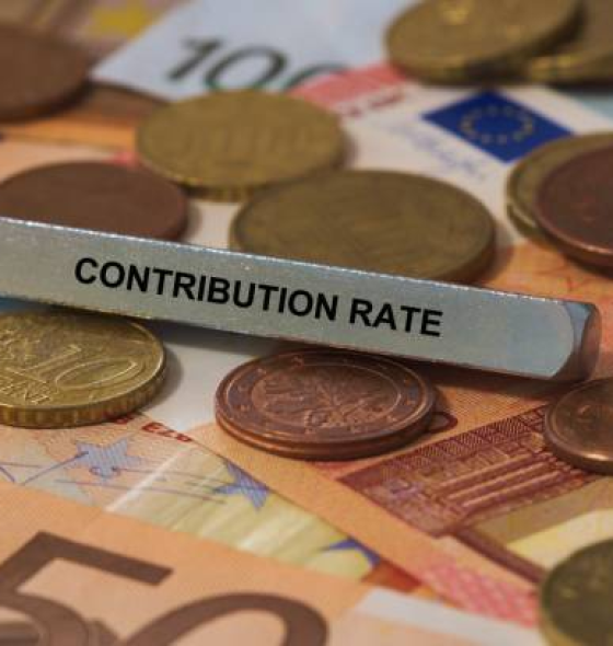 Contribuzione omessa: il lavoratore può agire contro il datore, non contro l'INPS