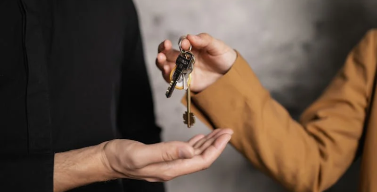 Cessione del contratto: licenziamento intimato dal cedente