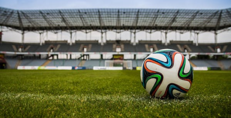 Torneo di calcio durante la malattia: licenziato