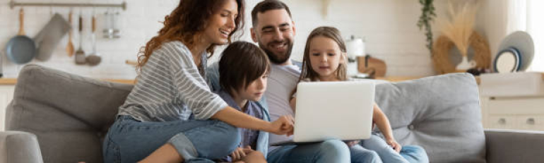 Assegno unico e congedi: sostegno alle famiglie nel 2023