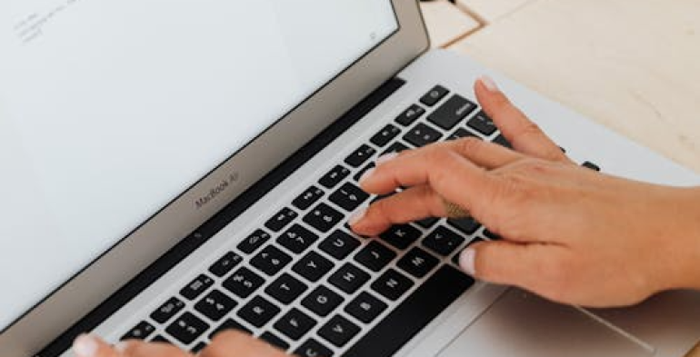 Non integra condotta antisindacale la trattativa tramite scambio di mail