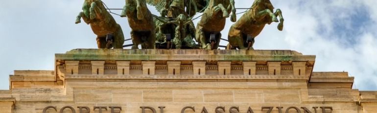 Critica sindacale: per la Cassazione è legittima anche se basata su fatti desunti razionalmente