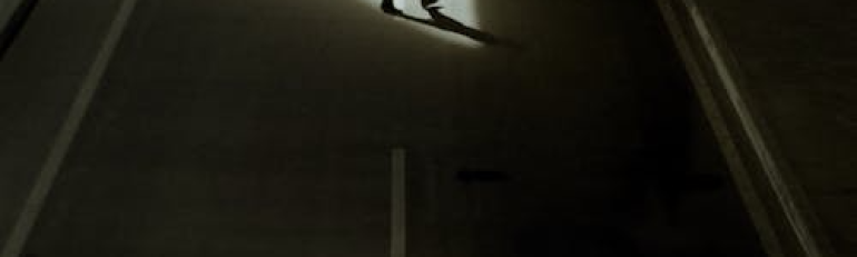 Condanna penale per stalking in contesto extralavorativo: legittima la giusta causa